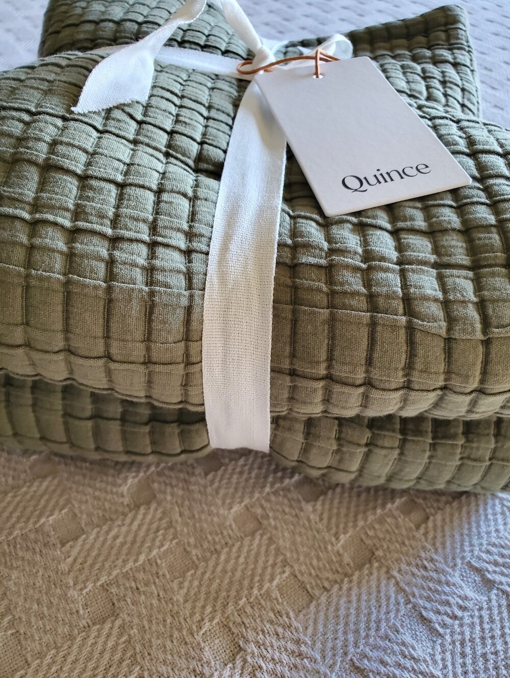 NWT Quince Organic Ribbed Cotton King Pillow Shams Olive Green Set - Picture 2 of 9